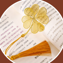 Load image into Gallery viewer, 1pcs Student Chinese Style Stationery Retro Metal Bookmarks Hollow Ginkgo Biloba Maple Leaf Lotus Vein Book Marks Gifts
