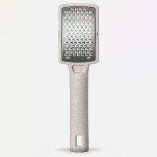 Load image into Gallery viewer, Anti-splash Foot Grinder Remove Dead Skin Calluses Exfoliating Rub Footboard File Washable Durable Manual Pedicure Tool
