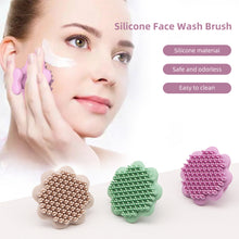 Load image into Gallery viewer, Petal-shaped Silicone Face Brush Soft Multifunctional Facial Cleaning Massage Brush Compact Portable Cleaning Pores Exfoliating Tool
