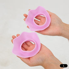 Load image into Gallery viewer, Silicone Waterproof Face Washing Wrist Strap Soft Comfortable Moisture Resistant Cuffs Splash Proof Wristband for Adults Children
