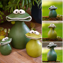 Load image into Gallery viewer, Creative Resin Crafts Outdoor Big Mouth Frog Garden Home DIY Cute Decoration Desktop Ornament
