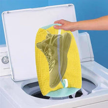 Load image into Gallery viewer, Lazy Shoe Washing Tool Specialized Anti Deformation Protective Washing Bag for Washing Machine Household Filter, Thickened Soft Fur Shoes Scrubbing Shoe Bag
