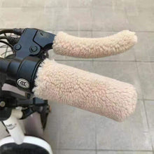 Load image into Gallery viewer, 4Pcs Universal Motorcycle Electric Vehicle Handle Covers Handlebar Cover Coldproof Warm Padded Models Winter
