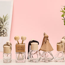 Load image into Gallery viewer, Transparent Glass Fragrance Bottle 8ml Vehicle Mounted Fragrance Perfume Bottle Pendant Mini Indoor Fragrance Bottle Perfume Sample Bottle
