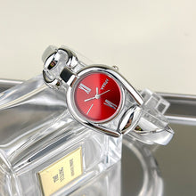 Load image into Gallery viewer, Ladies' Bracelet Watch Exquisite Trendy Casual Fashion Student Quartz Watch Versatile Quartz Cute Women's Watch Casual Round Dial Watch
