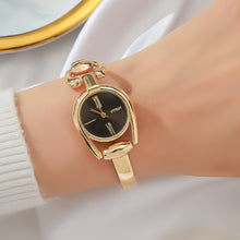 Load image into Gallery viewer, Ladies' Bracelet Watch Exquisite Trendy Casual Fashion Student Quartz Watch Versatile Quartz Cute Women's Watch Casual Round Dial Watch
