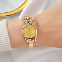 Load image into Gallery viewer, Ladies' Bracelet Watch Exquisite Trendy Casual Fashion Student Quartz Watch Versatile Quartz Cute Women's Watch Casual Round Dial Watch
