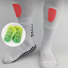 Load image into Gallery viewer, 1Pair Can't Gradation Pattern Professional Football Shin Guard PU Thick Anti-Collision And Shock-Absorbing Insert Board Sports Protective Supplies
