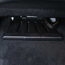 Load image into Gallery viewer, 2Pcs Car ABS Under Seat AC Air Vent Covers Grille Rear Seat Bottom Anit-Blocking Outlet Dust Cover For Mercedes Benz C C200/C260L 2022-2024
