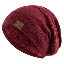 Load image into Gallery viewer, Winter Comfortable Warm Velvet Knitted Hat Casual Versatile Solid Color Knitted Hat Outdoor Windproof Warm Hat for Men
