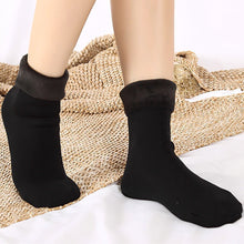 Load image into Gallery viewer, Fleece Thick Mid-tube Socks Soft Comfortable Cold Resistant Warm Floor Socks Snow Socks Autumn Winter Plush Warm Socks
