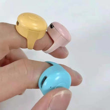 Load image into Gallery viewer, Bluetooth-compatible fingertip Mobile Phone Remote Control Ring Automatic Page Browsing Liker Phone Video Controller Ring Device
