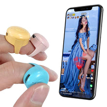Load image into Gallery viewer, Bluetooth-compatible fingertip Mobile Phone Remote Control Ring Automatic Page Browsing Liker Phone Video Controller Ring Device
