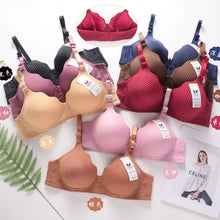 Load image into Gallery viewer, New Middle-aged And Elderly Mothers' Soft Bra Lace Seamless And Breathable Without Steel Ring Bra Sexy Gathering Underwear
