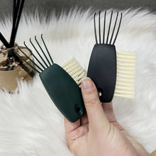 Load image into Gallery viewer, Comb Cleaning Brush Plastic Cleaning Claw Air Cushion Comb Hair Removal Tool Hair Hook Cleaning Tool
