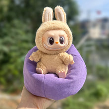 Load image into Gallery viewer, For 17cm Labubu Mini Sofa Bjd Doll Room Decoration Second Generation Sitting Party Series Doll Sofa Car Mini Sofa Bed
