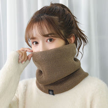 Load image into Gallery viewer, Unisex Solid Winter Thickened Velvet Neck Warm Scarf Plush Scarf Casual Versatile Outdoor Windproof Warm Scarf for Men Women
