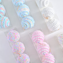 Load image into Gallery viewer, 3Pcs 8cm Foam Christmas Balls Pendant Colorful Christmas Macaron Hanging Balls Elegant Reusable Xmas Tree Hanging Ornament
