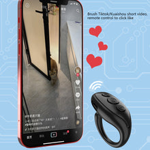 Load image into Gallery viewer, Bluetooth 5.3 Wireless Fingerband Remote Control Portable Fingertip Selfie Controller Take Photos Video Like Turn Page Controller
