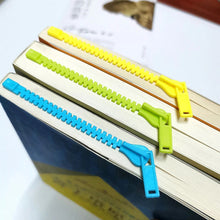 Load image into Gallery viewer, Creative Zipper Bookmark Dual-Function Organizer with Divided Pages for Easy Note-Taking and Marking Ideal for Reading
