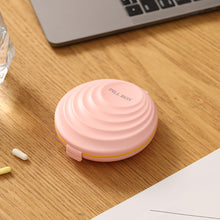 Load image into Gallery viewer, Plastic Portable Medicine Box Moistureproof Dustproof Sealed Divided Pill Box Large Capacity Medicine Jewelry Storage Box
