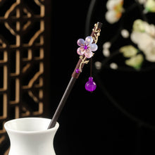 Load image into Gallery viewer, Tassel Hairpin Multiple Flower Shapes Wooden Updo Hair Clasp Retro Minimalist Temperamental Headwear Hair Accessory for Women

