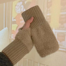 Load image into Gallery viewer, Thickened Fleece-lined Gloves Autumn Winter Warm Winterproof Half-finger Gloves Comfortable Soft Fabric Gloves for Adults
