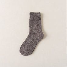 Load image into Gallery viewer, Men's Mid-tube Socks Autumn Winter Thickened Fleeced Warm Looped Stockings Comfortable Breathable Cold Resistant Socks
