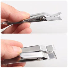 Load image into Gallery viewer, 1PC Stainless Steel Earthworm Red Worm Bait Feeder Live Worm Quick Hook Device Fishing Supplies
