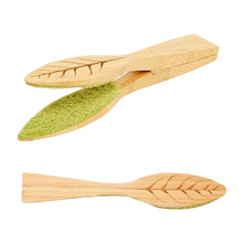 Load image into Gallery viewer, Leaf Cleaning Dragons Portable Handheld Leaf Cleaning Brush Creative Potted Leaf Cleaner Plant Leaf Lint Cleaner Leaf
