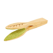 Load image into Gallery viewer, Leaf Cleaning Dragons Portable Handheld Leaf Cleaning Brush Creative Potted Leaf Cleaner Plant Leaf Lint Cleaner Leaf
