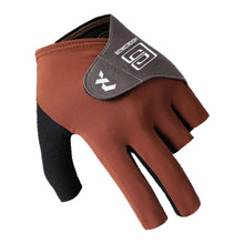 Load image into Gallery viewer, 1PC Professional Half Finger Billiard Gloves For Left Hand Breathable Wear Resistant Ice Silk Gloves With Non-Slip Gasket Self-Adhesive Cloth Fixed
