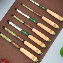 Load image into Gallery viewer, 1PC 1.2/1.5/1.8/2.1M Portable Short-Section Carbon Stream Rod Ultra-Light Retractable Small Object Fishing Rod
