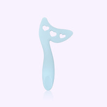 Load image into Gallery viewer, Multifunctional Silicone Eye Makeup Aid Convenient Eyeliner Mascara Baffle Auxiliary Tool Portable Washable Beauty Makeup Tool
