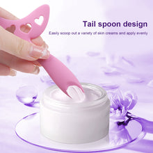 Load image into Gallery viewer, Multifunctional Silicone Eye Makeup Aid Convenient Eyeliner Mascara Baffle Auxiliary Tool Portable Washable Beauty Makeup Tool
