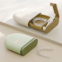 Load image into Gallery viewer, Invisible Braces Storage Box Dentures Carried with You Hidden Beauty Children's Orthodontic Appliance Holder Box
