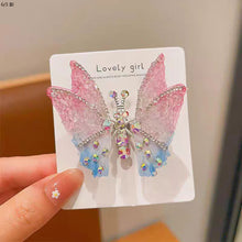 Load image into Gallery viewer, Three-dimensional Rhinestone Butterfly Hairpin Multicoloured Moving Wings Hair Clip Headwear Hair Accessories for Children
