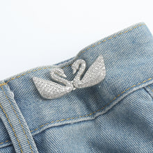Load image into Gallery viewer, Multishaped Waist Buckle Detachable No-staple No-sew Button Durable Alloy Buckle Skirt Pants DIY Clothing Accessories
