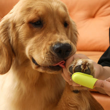 Load image into Gallery viewer, Soft Durable Color Contrast Long Handle Pet Toothbrush Deeply Clean Teeth Dirt Oral Cleaning Tool Finger Cover Pet Accessories
