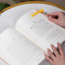 Load image into Gallery viewer, Silicone Bookmark Clip Automatically Follows Notebook Page Divider with Pen Holder Page Flipping for School

