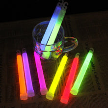Load image into Gallery viewer, 1PC 6IN Fluorescence Stick With Hook Outdoor Camping Concert Atmosphere Glow Stick
