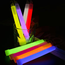 Load image into Gallery viewer, 1PC 6IN Fluorescence Stick With Hook Outdoor Camping Concert Atmosphere Glow Stick

