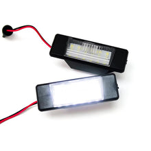 Load image into Gallery viewer, 1Pc Car LED License Plate Lights Number Plate Lamp Replacement Canbus Error Free Car 12V Light For Infiniti Nissan Armada Qashqai Kicks March Note Navara
