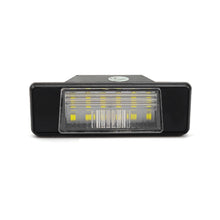 Load image into Gallery viewer, 1Pc Car LED License Plate Lights Number Plate Lamp Replacement Canbus Error Free Car 12V Light For Infiniti Nissan Armada Qashqai Kicks March Note Navara
