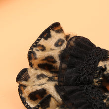 Load image into Gallery viewer, Suitable for 17cm Labubu Doll Clothes Fashion Clothing Wild Leopard Pattern Mini Skirt Set Edgy Cute Dolls Mini Fashion Accessories
