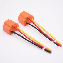 Load image into Gallery viewer, 2Pcs H4 Car Headlight Bulb Lampholder 3-hole Ceramic Wire Wiring Bulb Light Beam Socket Plug Auto Light Accessories
