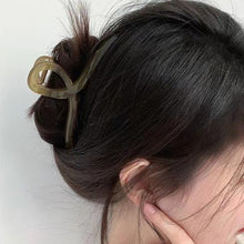 Load image into Gallery viewer, 32/67pcs Simple Versatile Hair Tie Hair Clip Set Temperamental Hairpin Highly Elastic Rubber Band Headwear Hair Accessories
