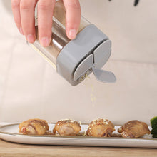 Load image into Gallery viewer, 4 in 1 Seasoning Box Kitchen Flip Cover Transparent Seasoning Can Outdoor Barbecue Portable Grid Seasoning Box
