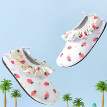 Load image into Gallery viewer, 1 Pair Non-Slip Quick Drying Children's Beach Shoes Elastic Shoe Collar Anti-Scratch Soft Bottom Water Shoes Drifting Water Park Equipment
