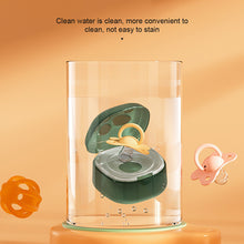 Load image into Gallery viewer, Baby Pacifier Box PP Storage Box Portable Dustproof Bite Music Storage Box Transparent Plastic Packaging Box
